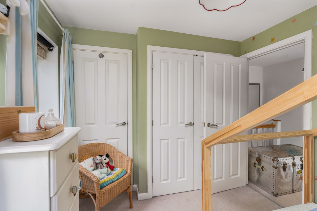 Pargeter Close Adderbury